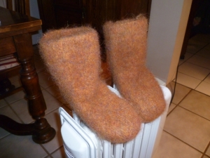 Alpine boots felted