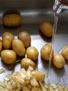potatoes-3-1483281-639x852